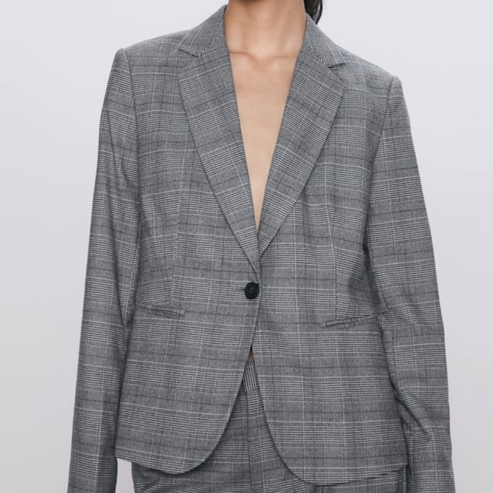 💋NWT Zara Tailored Plaid Blazer💋